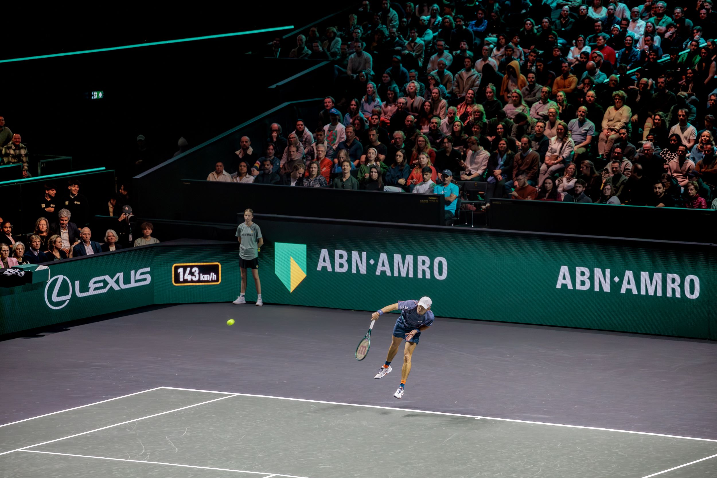 LED boarding during tennis match
